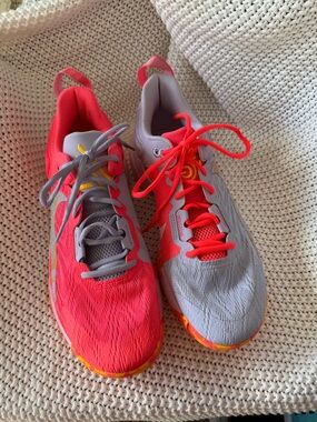 Nike Giannis Immortality 2 EP Hot Punch Mismatched